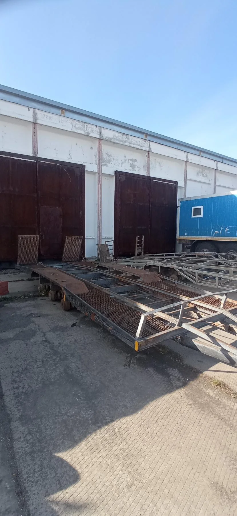 Прицеп тракторный СКБ 300-07 - миниатюра 2