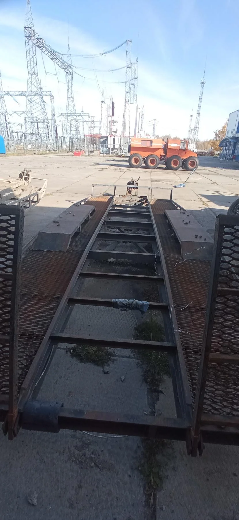 Прицеп тракторный СКБ 300-07 - миниатюра 3