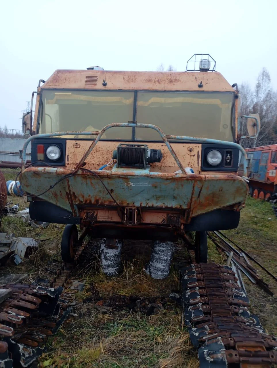 Гусеничная транспортная машина ЧЕТРА ТМ - 130. - миниатюра 7