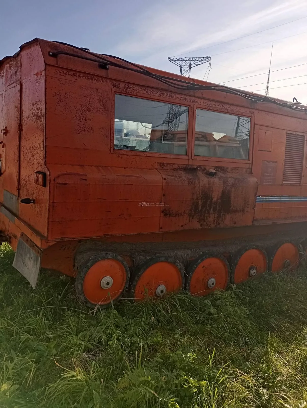 Гусеничный снегоболотоход ТТМ 3Пс-01. - миниатюра 3