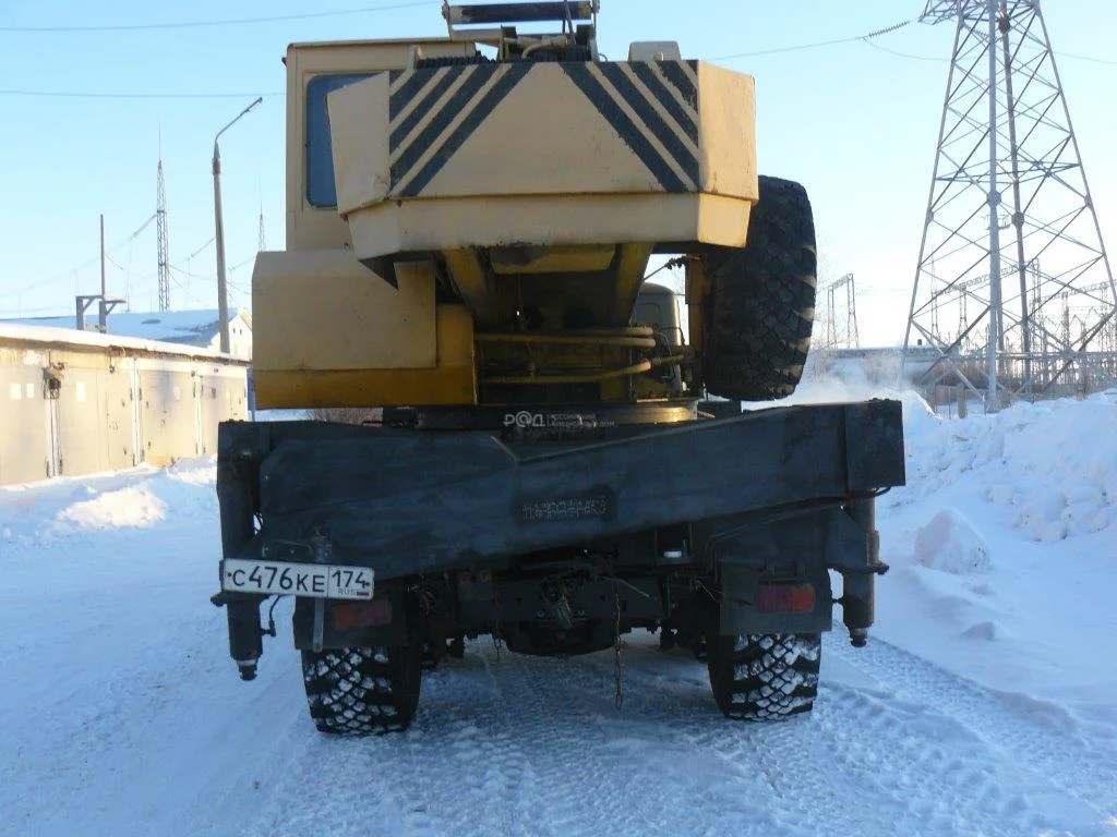 Грузовой а/м спец. назн. (автокран) КС 35714. - миниатюра 5