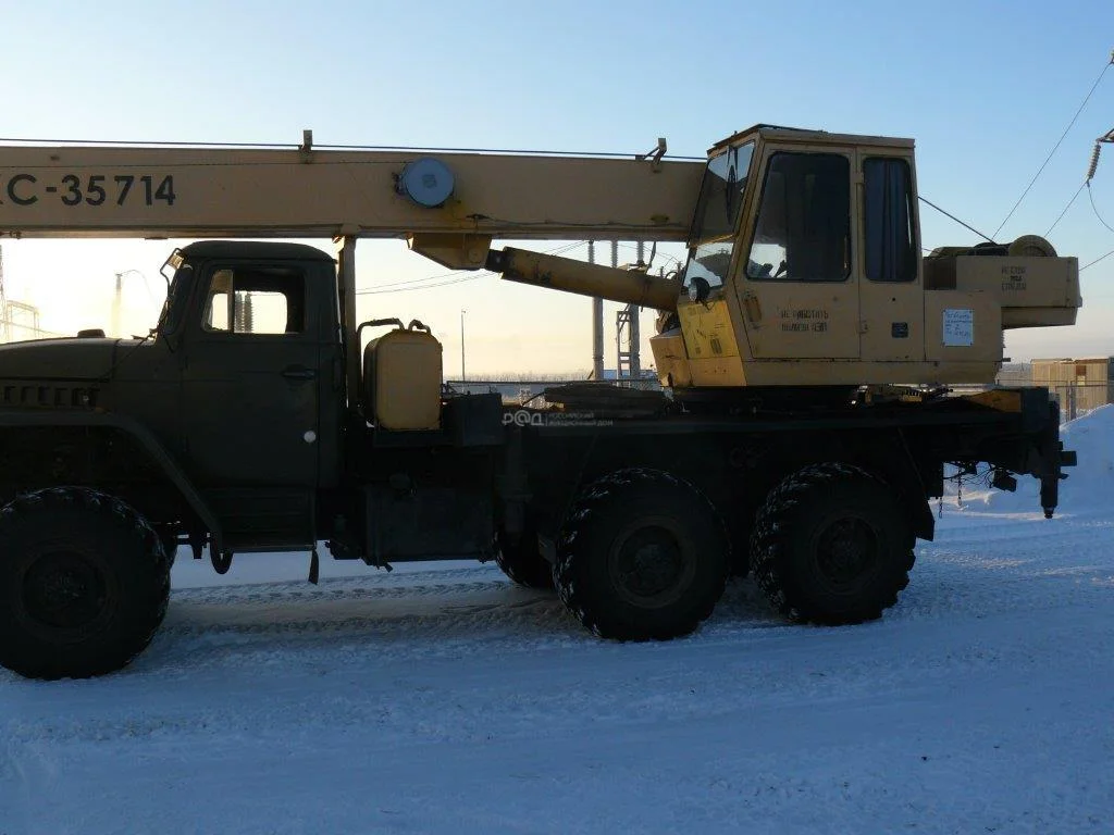 Грузовой а/м спец. назн. (автокран) КС 35714. - миниатюра 6