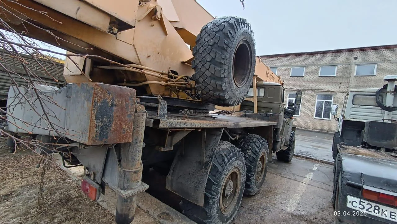 Специальный автокран КС-35714 УРАЛ-5557. - миниатюра 8