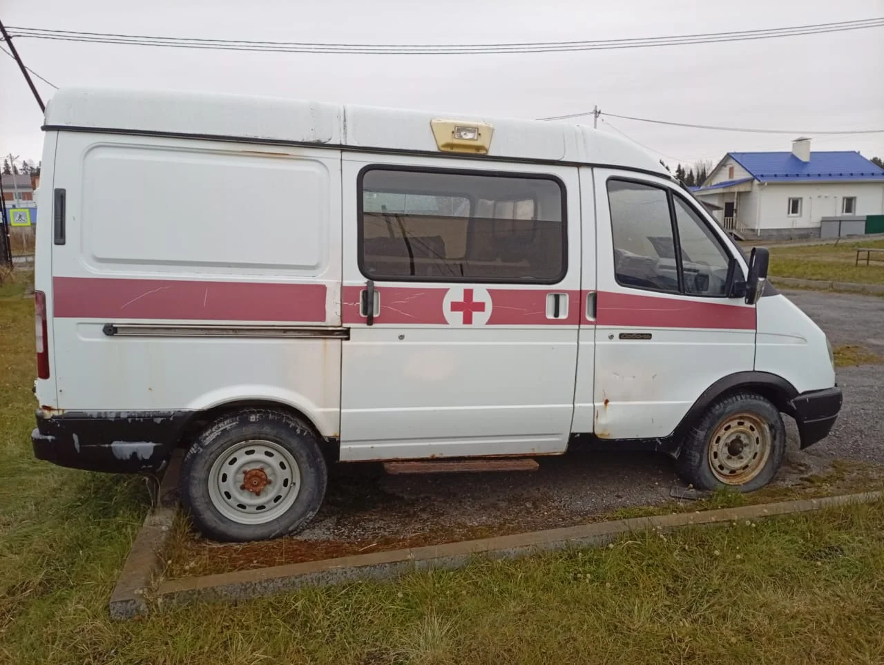 Автомобиль санитарный 326901-0000010-08 - миниатюра 3