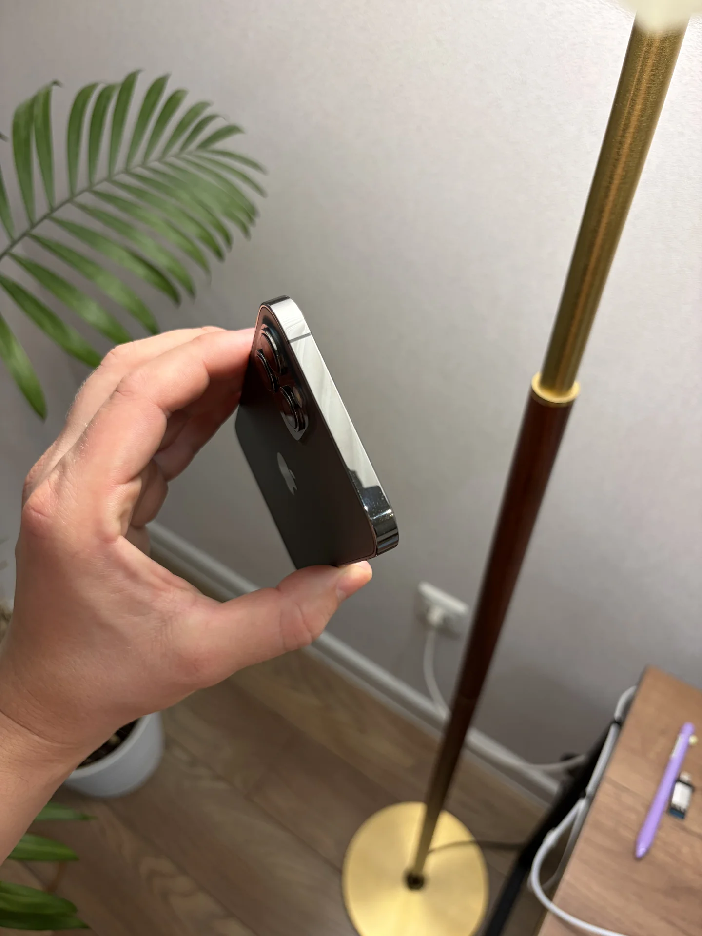 iPhone 12 Pro Max - миниатюра 6