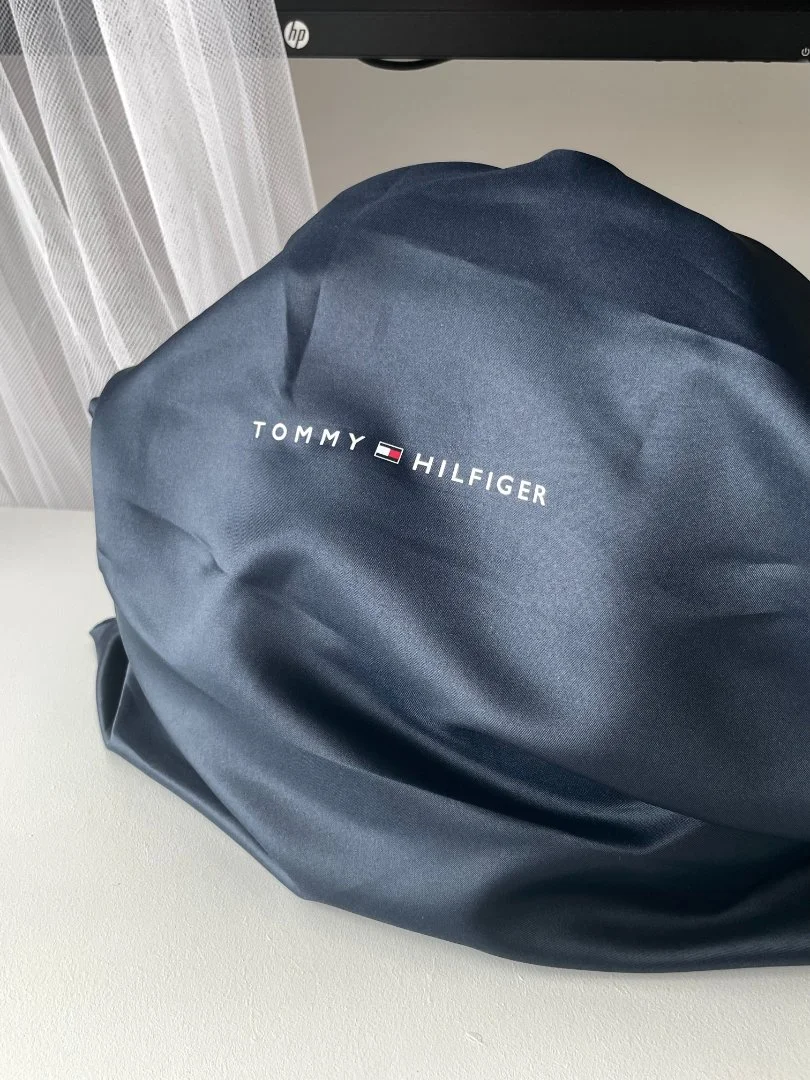 Сумка tommy hilfiger, натуральная кожа, оригинал - миниатюра 5