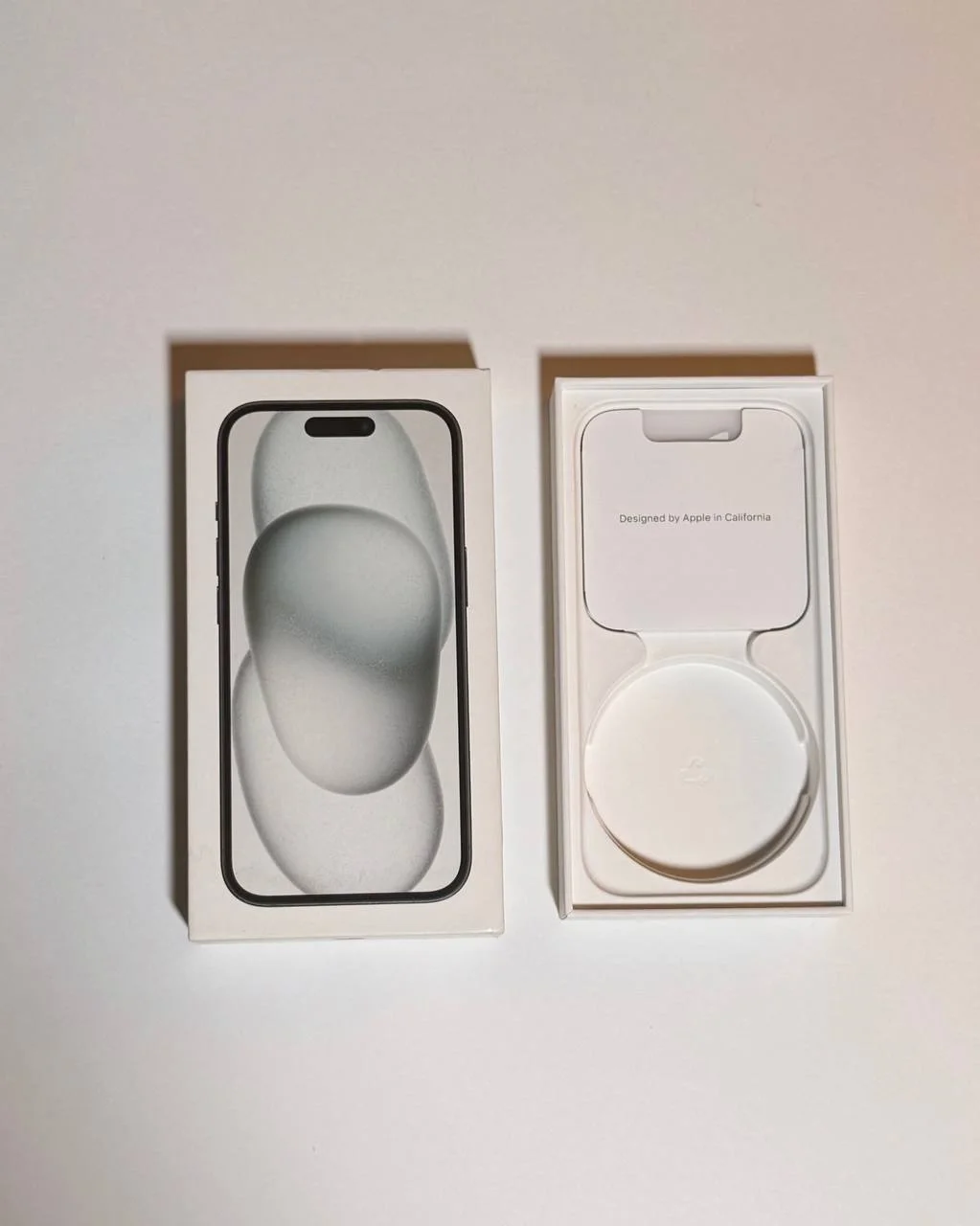 iPhone 15, 128гб, 2SIM, черного цвета - миниатюра 4