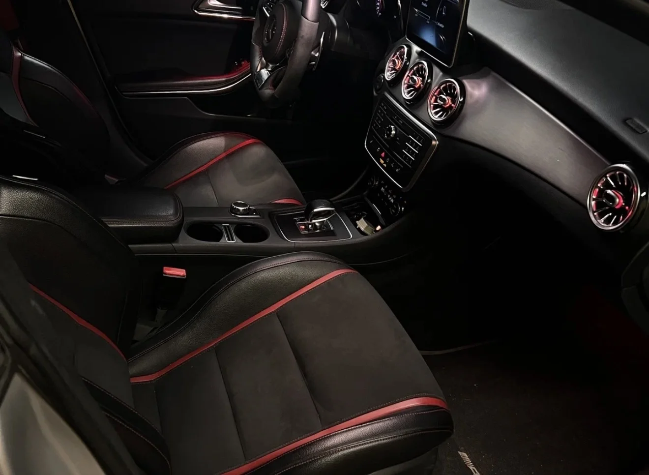 Мерседес cla45 Amg - миниатюра 23