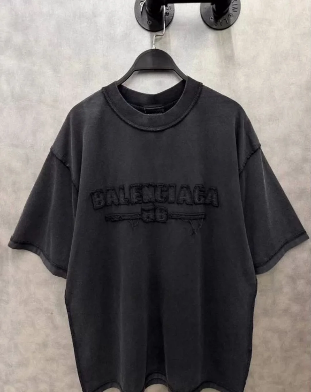 Футболка Balenciaga - изображение 1