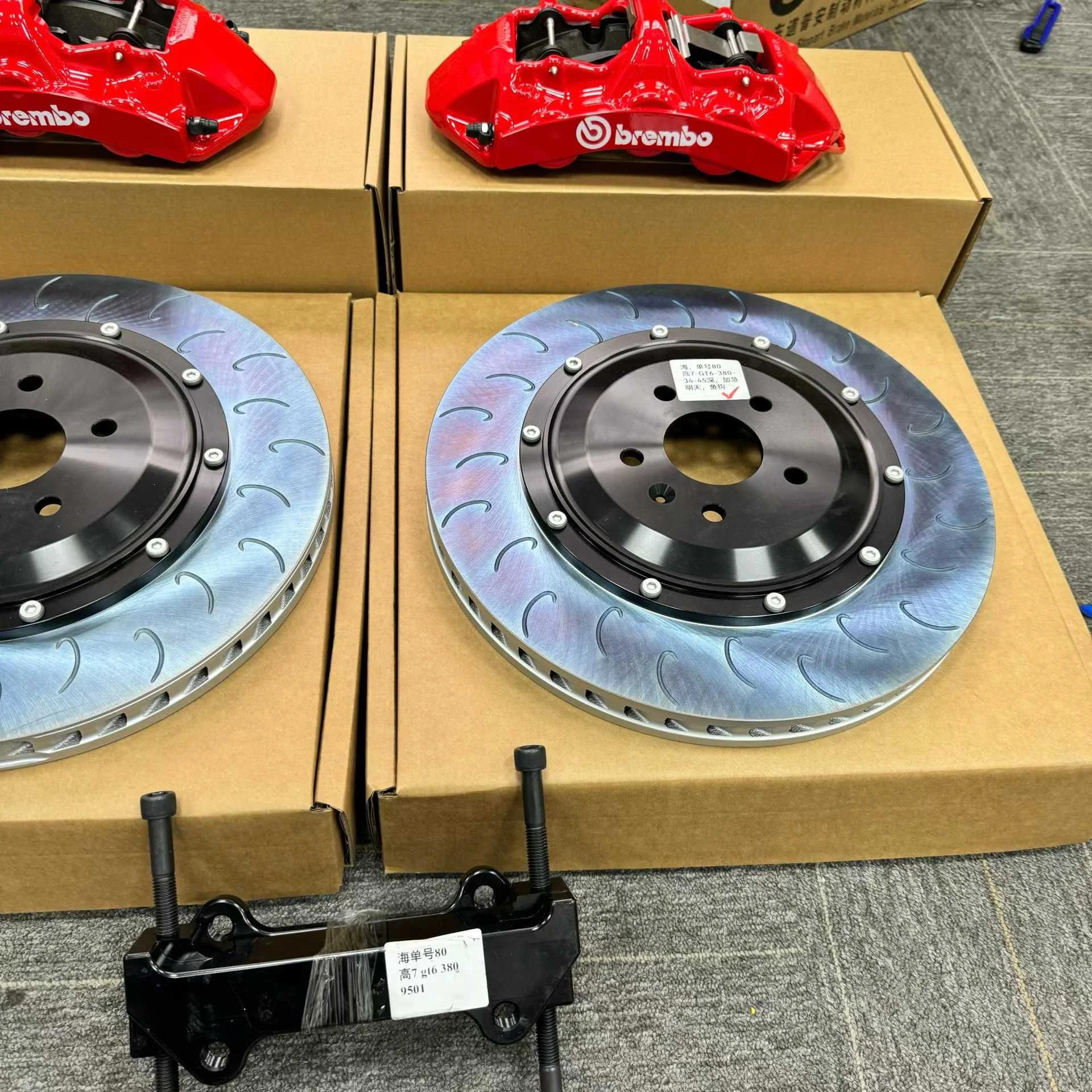 Тормоза Brembo GT6 Geely Coolray - миниатюра 3