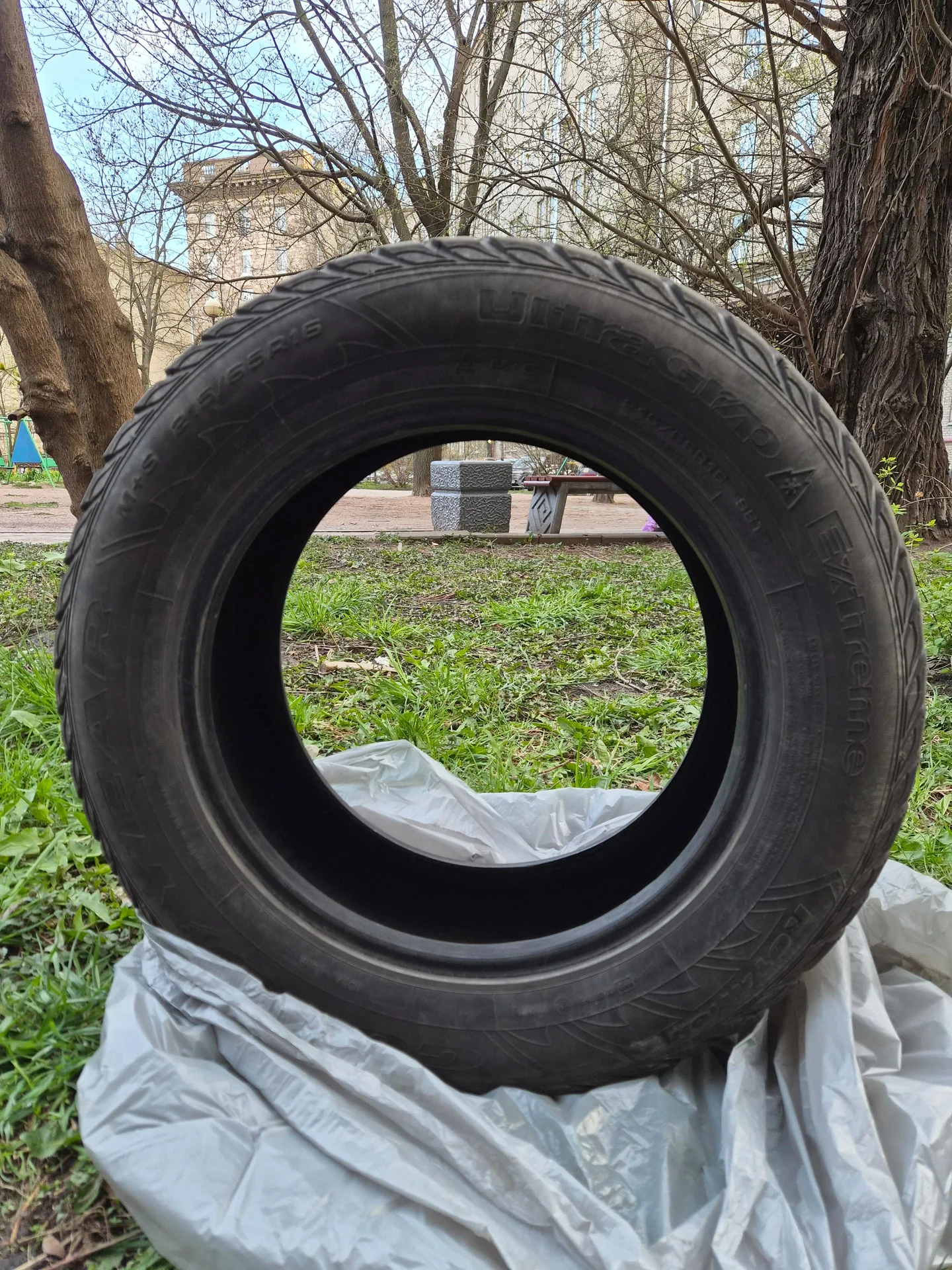 Goodyear UltraGrip Extreme 215/65 r16 - миниатюра 6