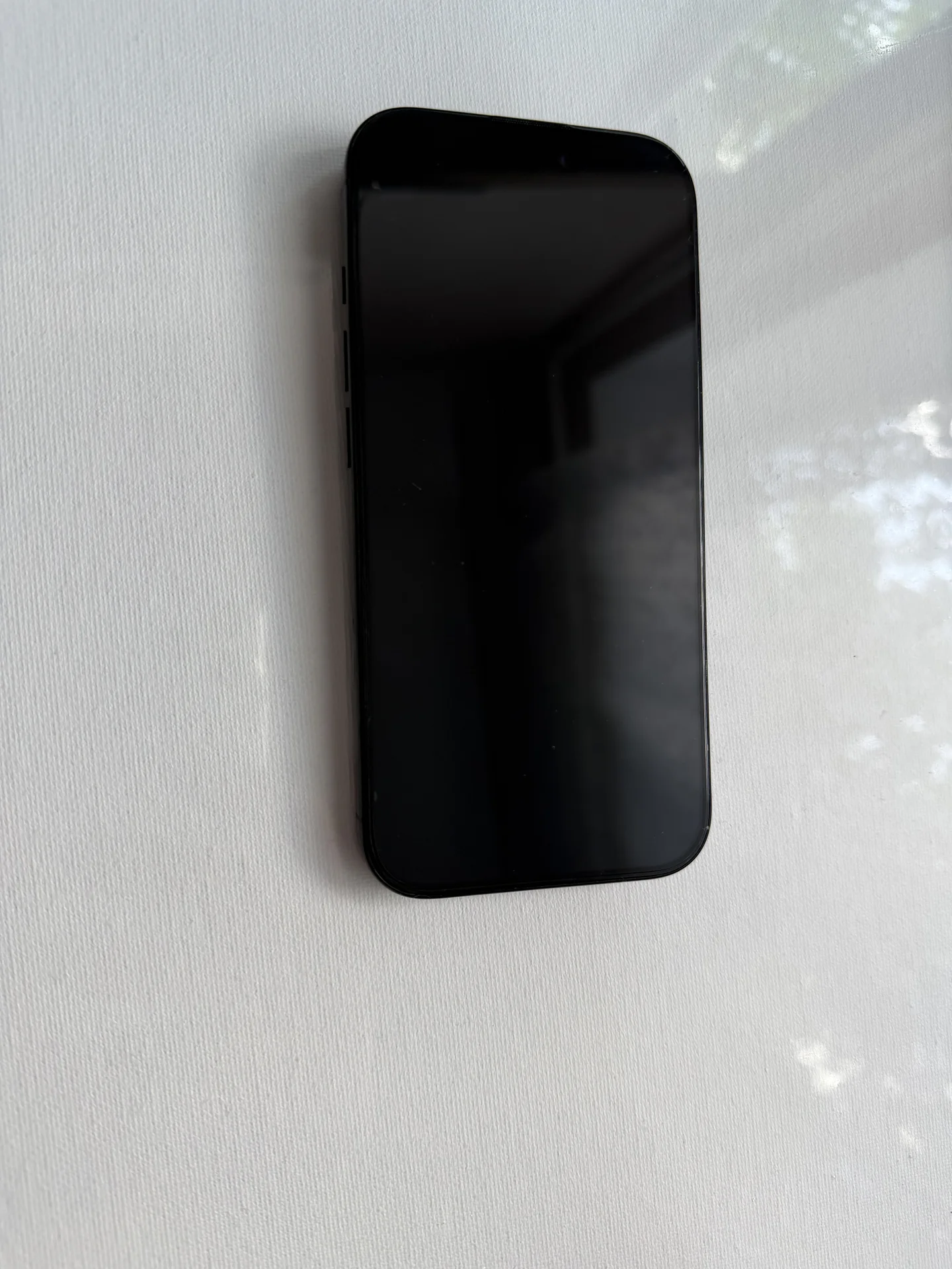 iPhone 16 pro 256 gB sim+esim черный - миниатюра 3