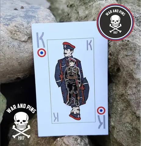 War and Pins / «Корниловец»