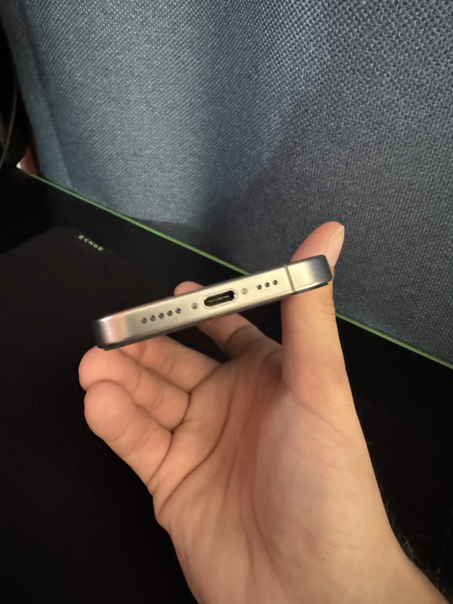 iPhone 15 Pro 256Gb - миниатюра 3