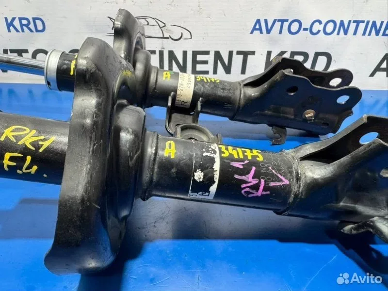 Амортизатор передний Honda Stepwgn RK1 R20A - миниатюра 3