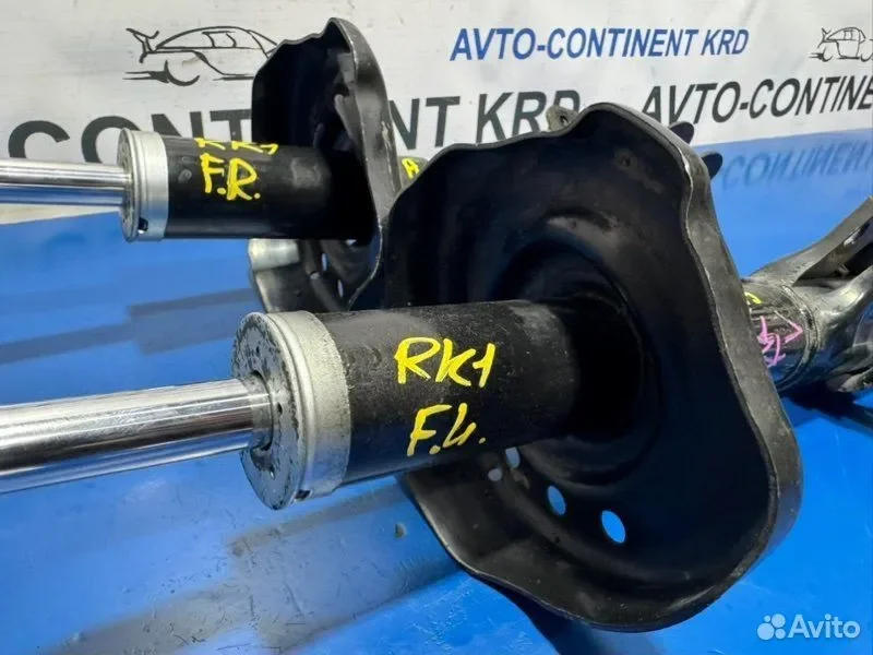 Амортизатор передний Honda Stepwgn RK1 R20A - миниатюра 4