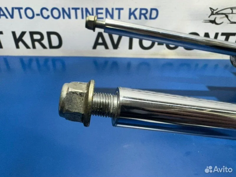 Амортизатор передний Honda Stepwgn RK1 R20A - миниатюра 6