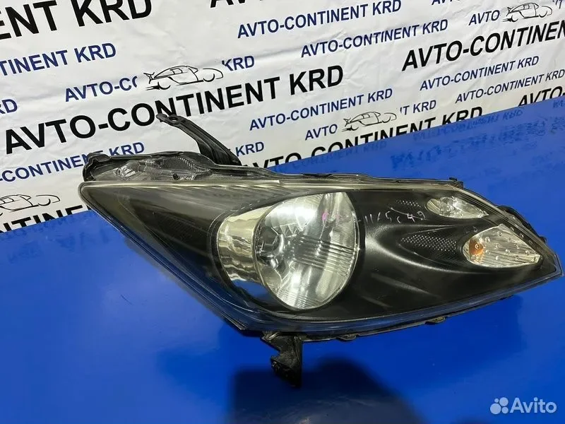 Фара передняя правая Honda Freed GB3 L15A - миниатюра 3