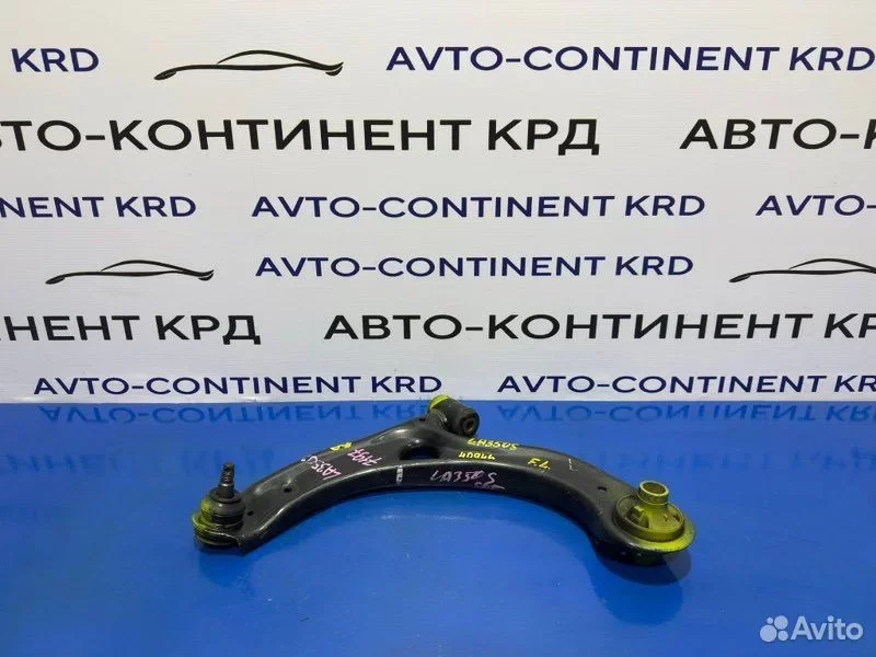 Рычаг передний левый Daihatsu Mira LA350S KF - изображение 1