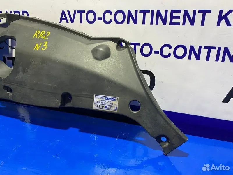 Защита замка капота Honda Elysion RR2 K24A - миниатюра 3