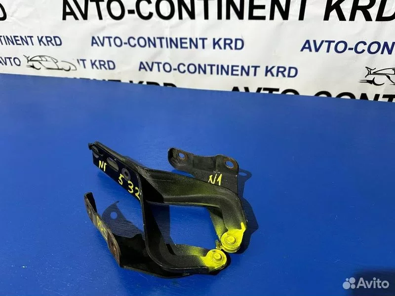 Петля капота Honda Elysion RR5 J35A - изображение 1