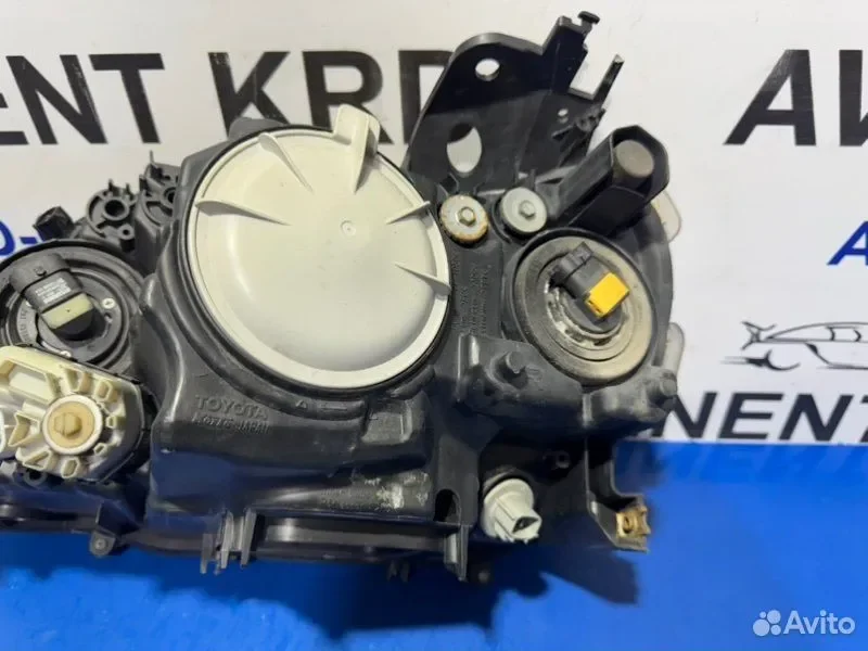 Фара правая Toyota Mark X GRX120 4GR - миниатюра 10