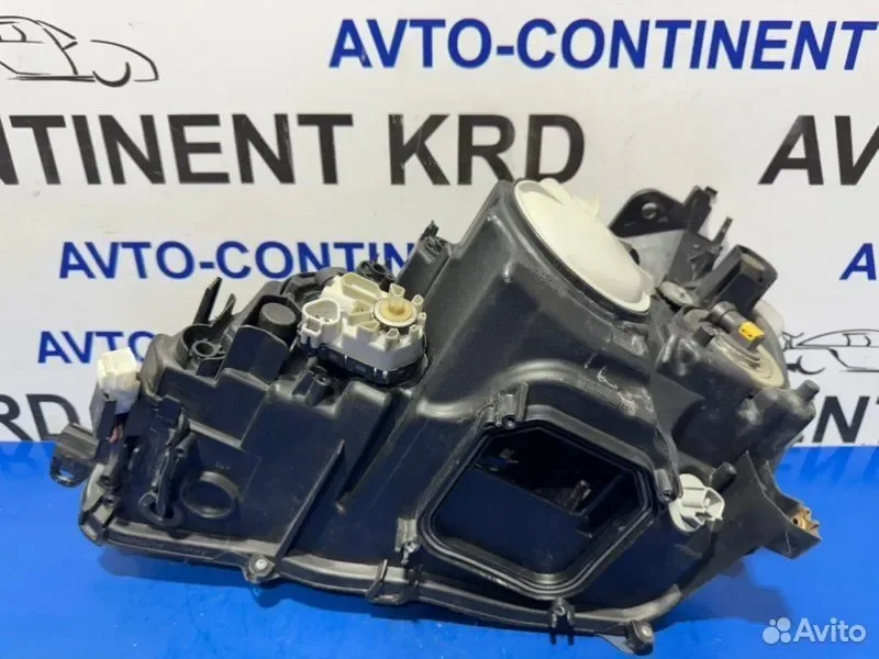 Фара правая Toyota Mark X GRX120 4GR - миниатюра 9