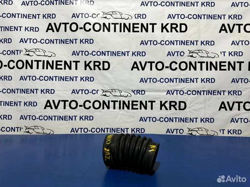 Гофра воздушного фильтра Toyota Alphard ANH10 2AZ - изображение 1
