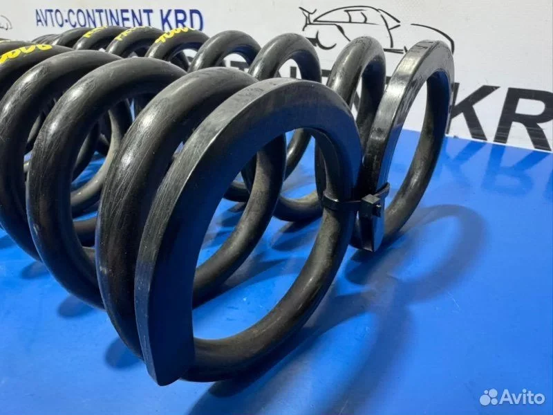 Пружина передняя Honda Elysion RR1 K24A - миниатюра 4