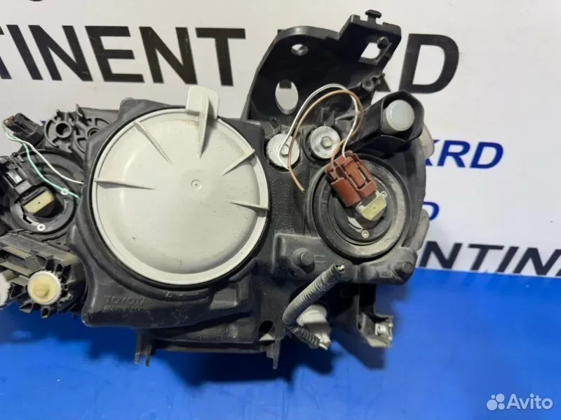 Фара правая Toyota Mark X GRX120 4GR - миниатюра 6