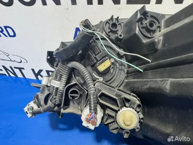 Фара правая Toyota Mark X GRX120 4GR - миниатюра 7