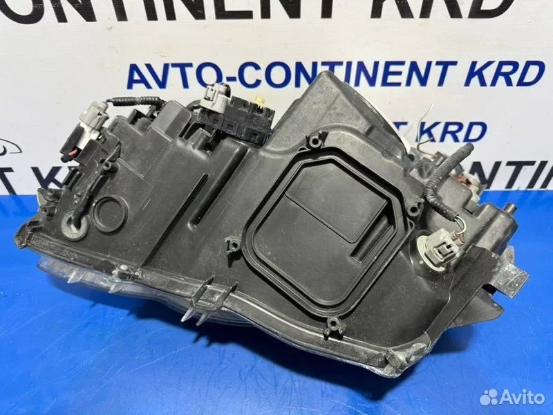 Фара правая Toyota Mark X GRX120 4GR - миниатюра 8