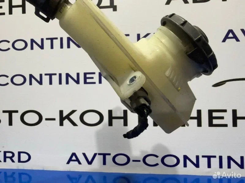 Главный тормозной цилиндр Honda Elysion RR1 K24A - миниатюра 4