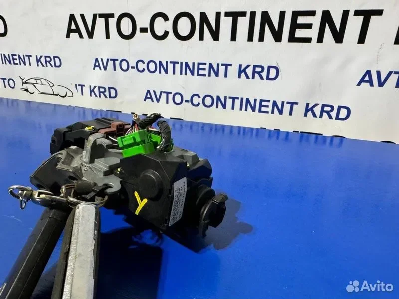 Замок зажигания Honda Elysion RR1 K24A - миниатюра 2