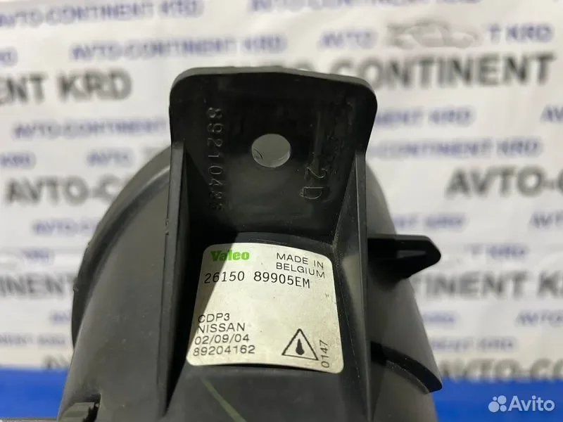 Фара противотуманная передняя Nissan Fuga Y50 VQ25 - миниатюра 5