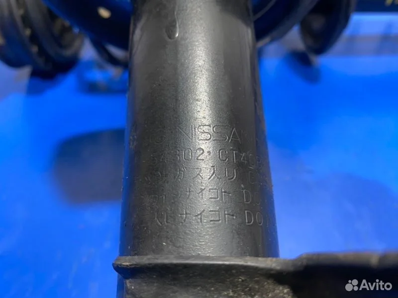 Стойка передняя Nissan March AK12 CR12 - миниатюра 2