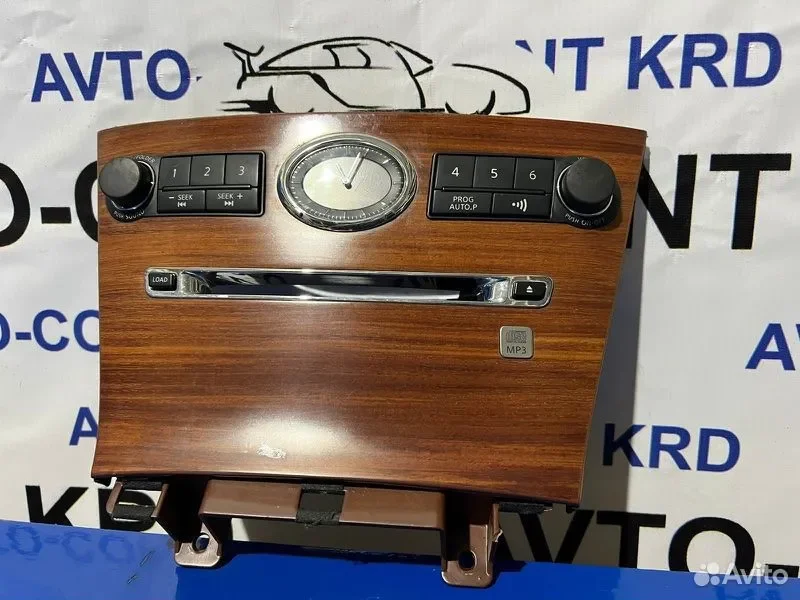 Консоль магнитофона Nissan Fuga PY50 VQ35 - миниатюра 2
