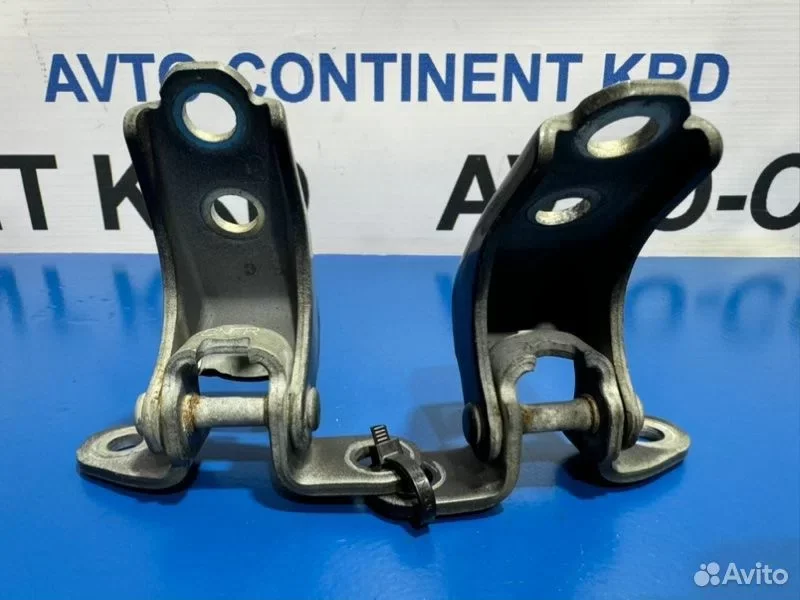 Петля двери передняя правая Honda Elysion RR1 K24A - миниатюра 5