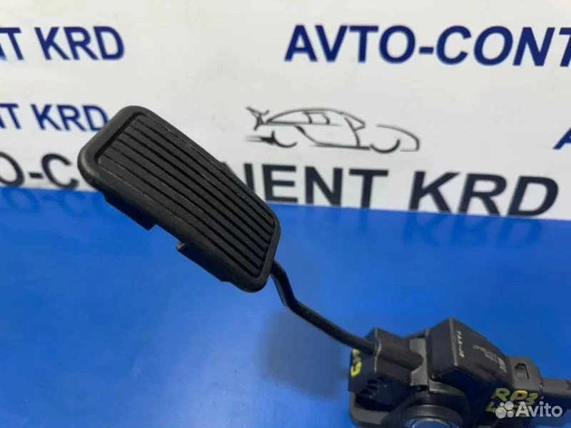 Педаль подачи топлива Honda Stepwgn RP3 L15B - миниатюра 4