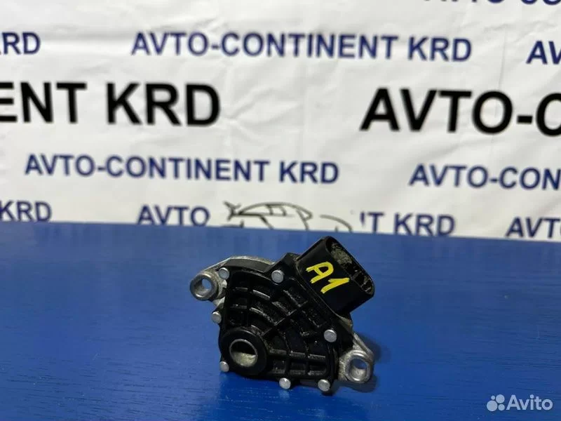 Датчик селектора АКПП Toyota Ractis SCP100 2SZ - миниатюра 4