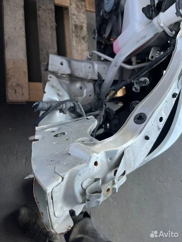 Nose CUT Toyota Voxy ZRR70 3ZR - миниатюра 4