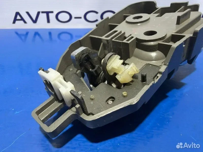 Ручка двери передняя левая Honda Elysion RR1 K24A - миниатюра 7
