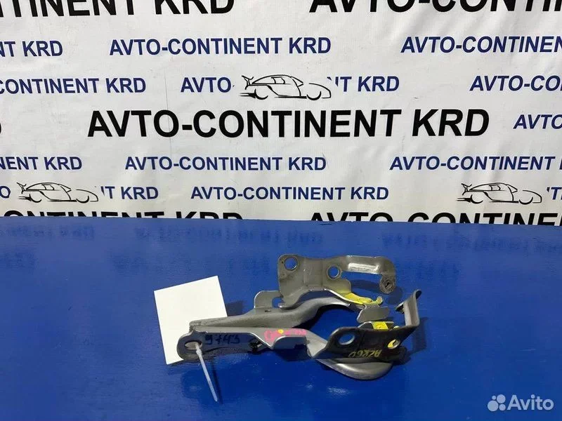 Петля капота Toyota Noah AZR60 1AZ - миниатюра 3