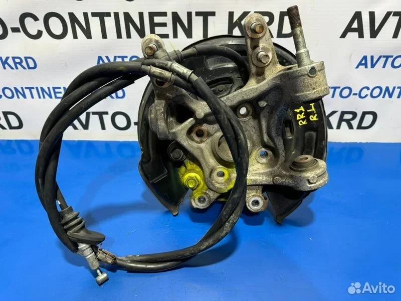Поворотный кулак задний левый Honda Elysion RR1 - миниатюра 4