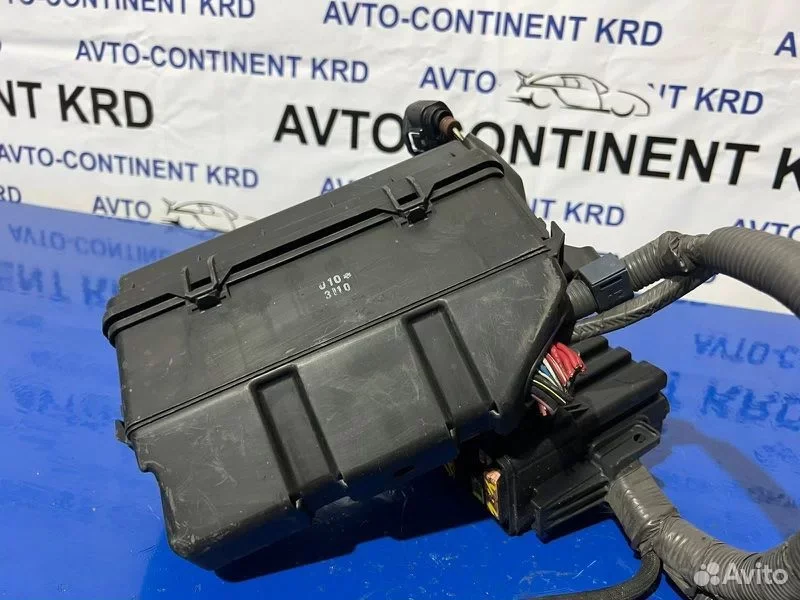 Блок предохранителей Toyota Alphard MNH10 1MZ - миниатюра 4