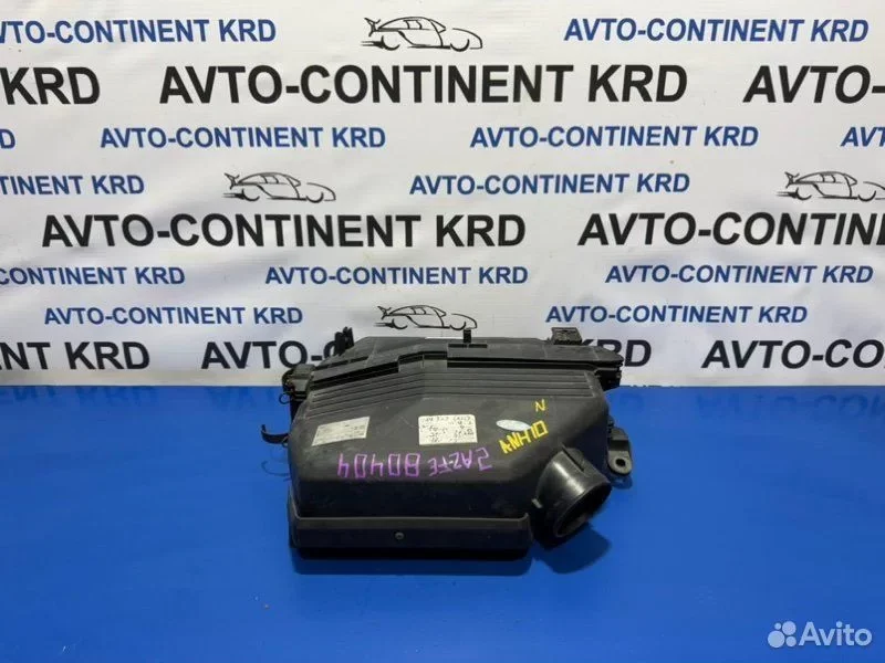 Корпус воздушного фильтра Toyota Alphard ANH10 2AZ - изображение 1
