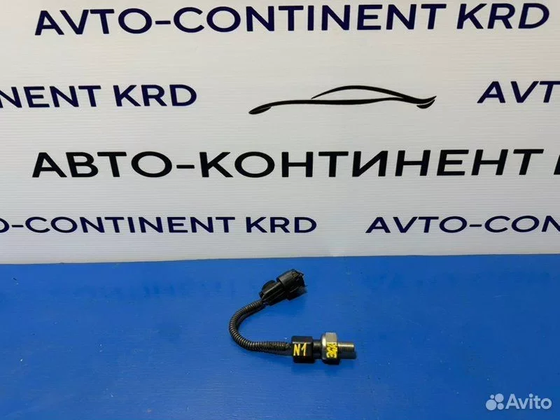 Датчик давления топлива Toyota Mark X GRX120 4GR - изображение 1