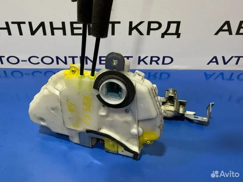 Замок двери передний правый Honda Elysion RR5 J35A - миниатюра 5