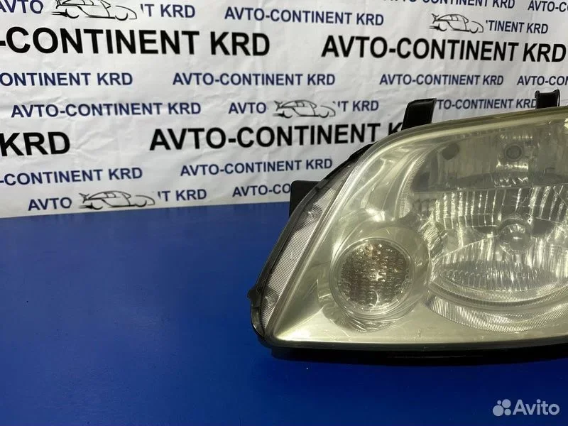 Фара левая Toyota Noah AZR60 1AZ - миниатюра 3