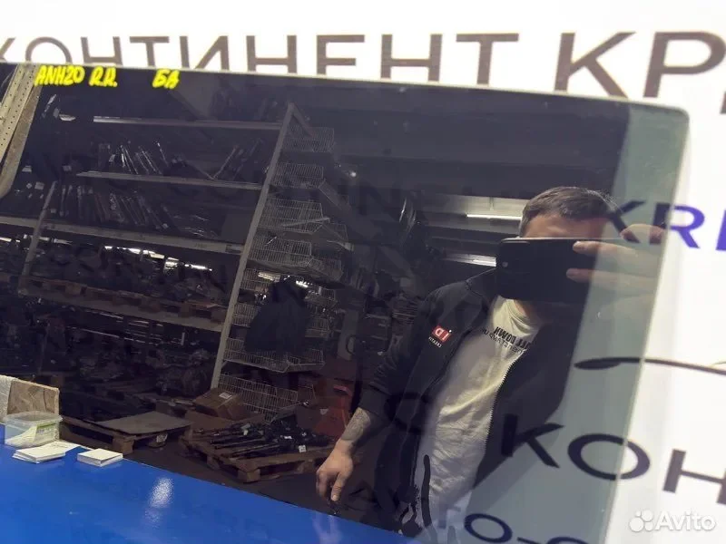 Стекло заднее правое Toyota Alphard ANH20 2AZ - миниатюра 3